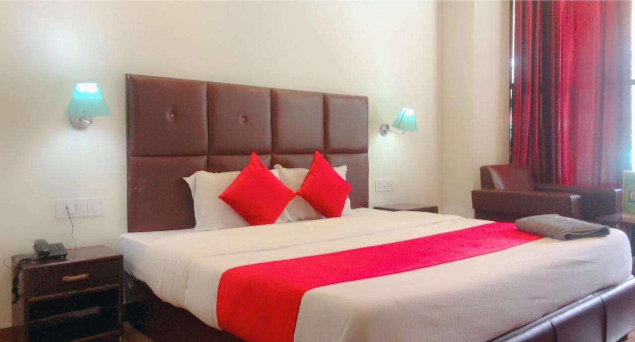 Hotel Hadimba - In City Center Manali  Exterior photo